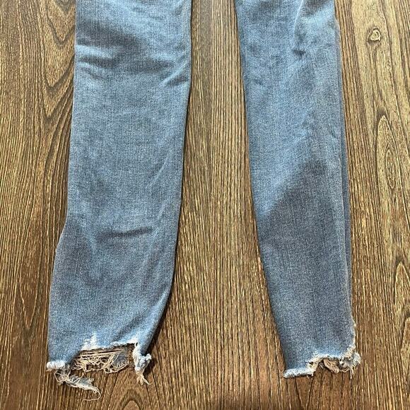 American Eagle The Dream Skinny Jeans Distressed High Rise Raw Hem Blue Size 2 - Picture 9 of 11